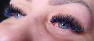 blue-lashes-4